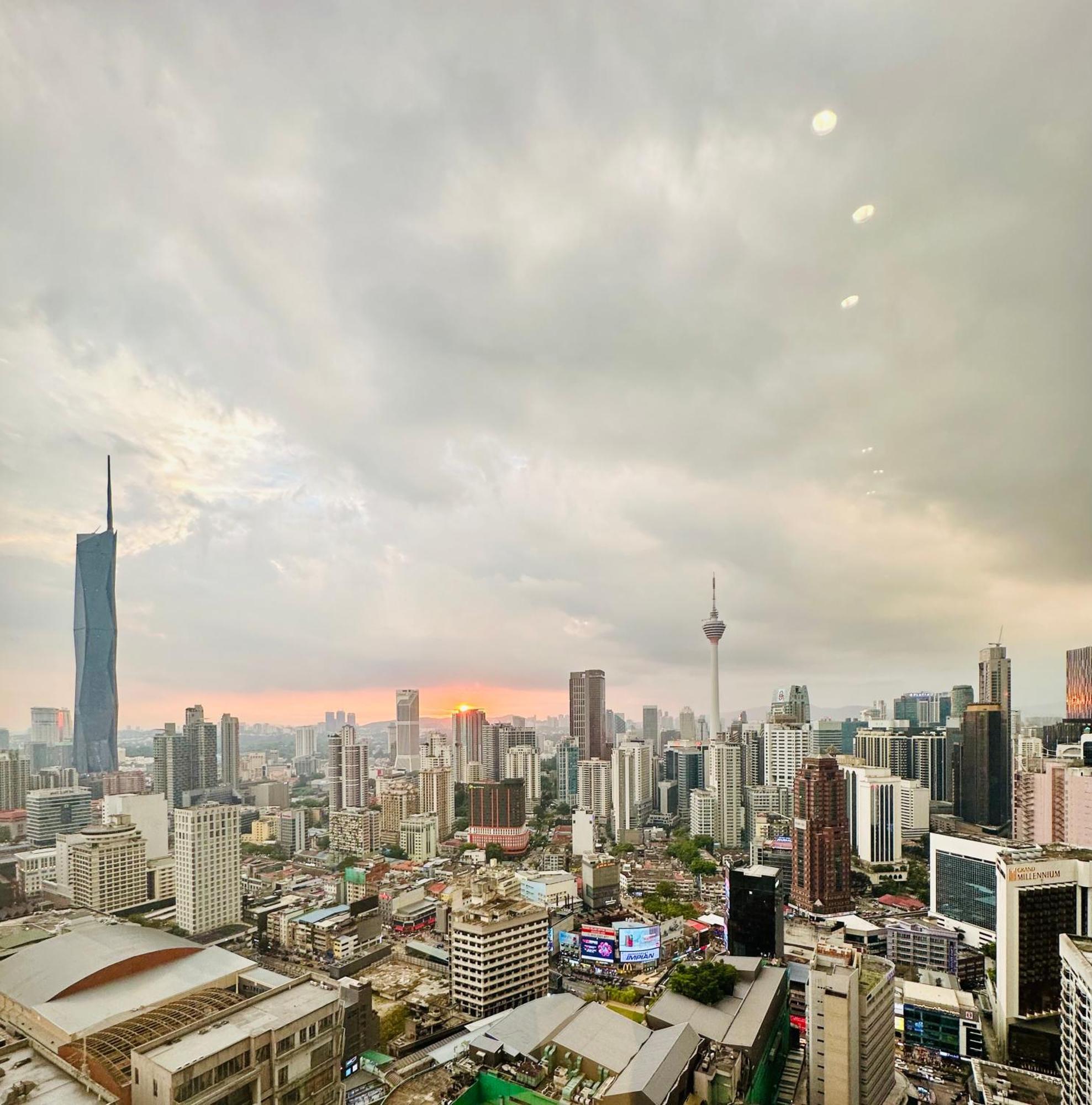 קואלה לומפור Klcc Suites At Axon Residence מראה חיצוני תמונה